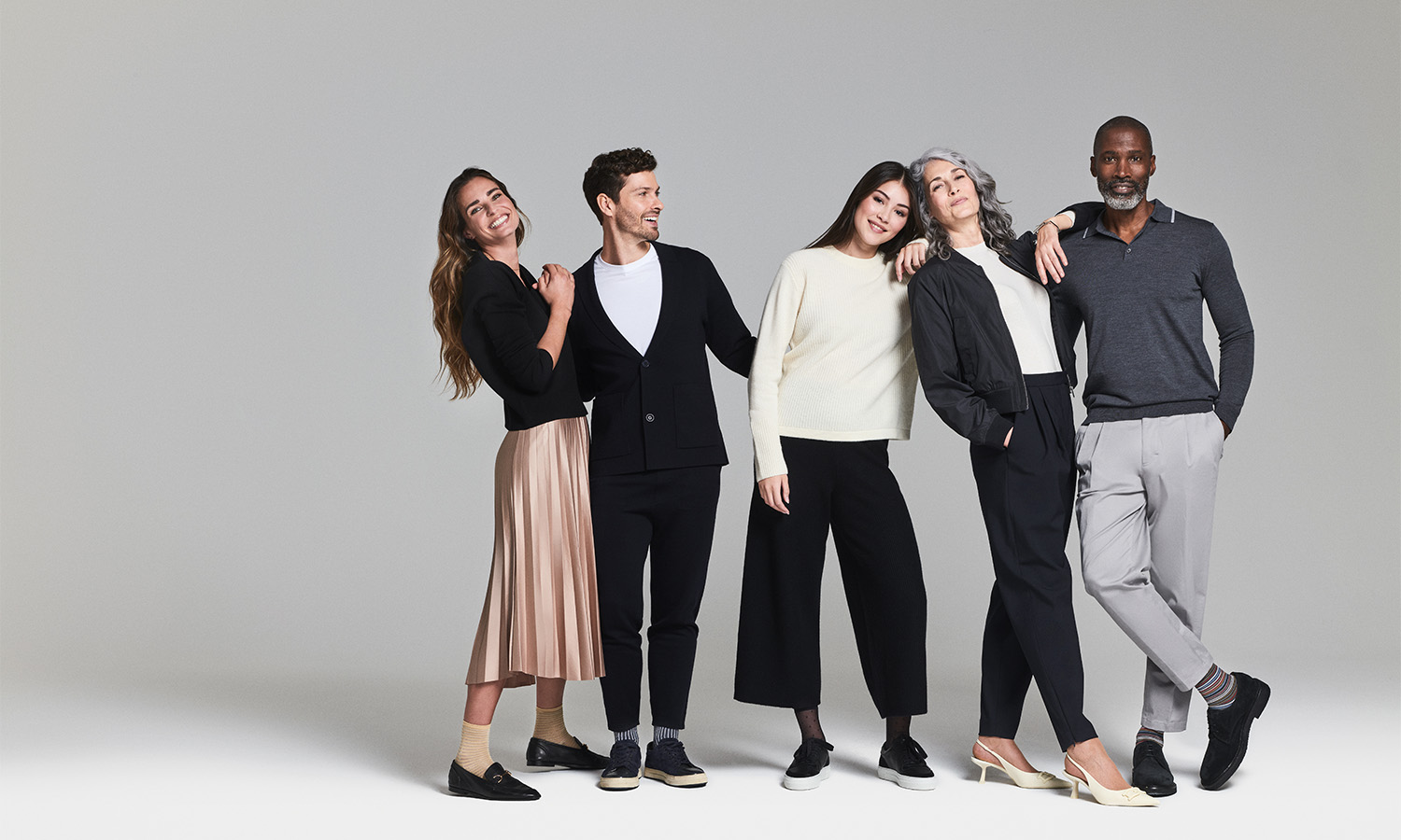 FALKE Friends Produktlistenbanner Outlet 3 1500x900.jpg